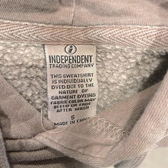 Stray Dog Sweaters Stray Dog Restaurant Apparel Poshmark